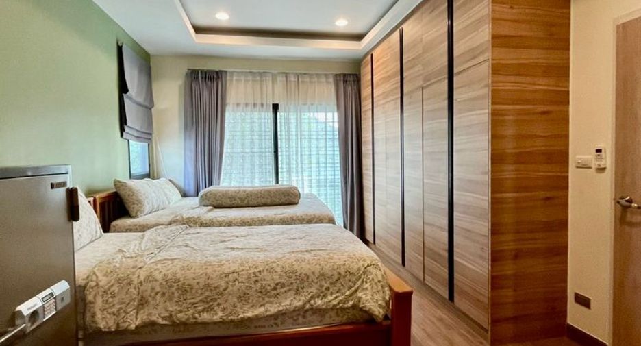 À vendre 3 chambres maison à Si Racha, Chonburi