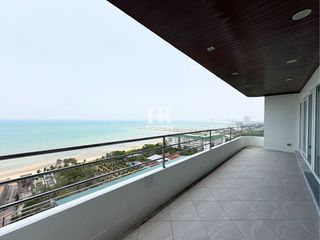 For sale 2 bedrooms condo in Na Jomtien, Pattaya
