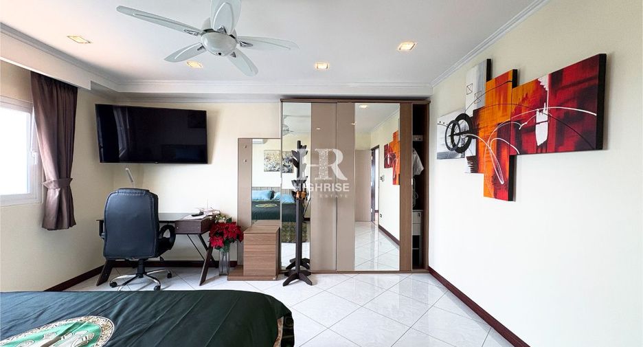 À vendre 2 chambres condo à Na Jomtien, Pattaya