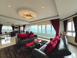 For sale 2 bedrooms condo in Na Jomtien, Pattaya
