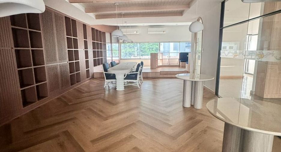 For sale 1 bed house in Si Racha, Chonburi