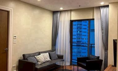 À vendre 2 chambres condo à Yan Nawa, Bangkok