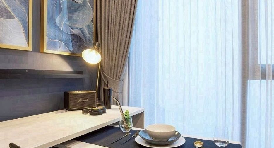 Condo en alquiler de 1 habitaciones en Phra Khanong, Bangkok