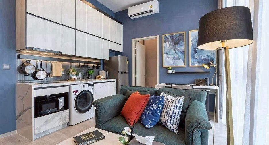 Condo en alquiler de 1 habitaciones en Phra Khanong, Bangkok