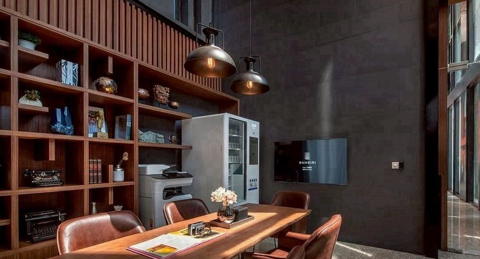 Condo en alquiler de 1 habitaciones en Phra Khanong, Bangkok
