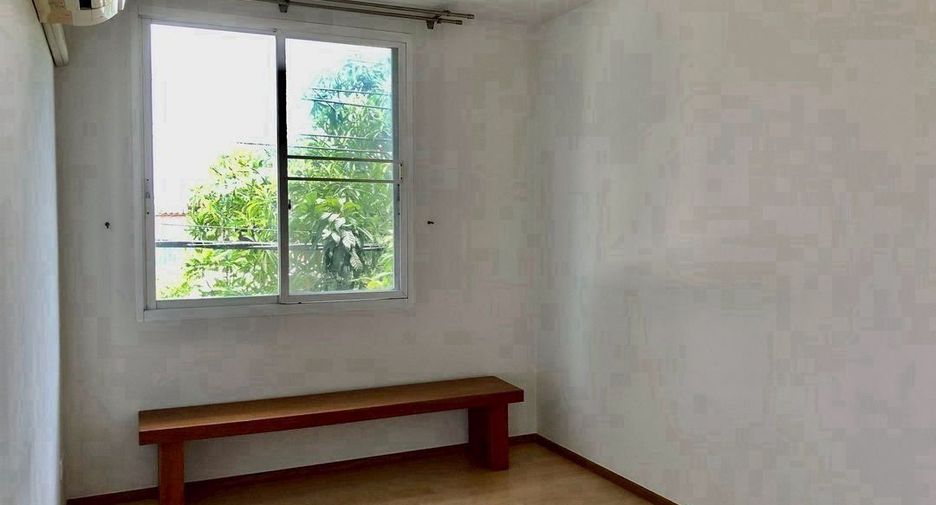 For rent 4 ベッドルーム house in Chom Thong, Bangkok