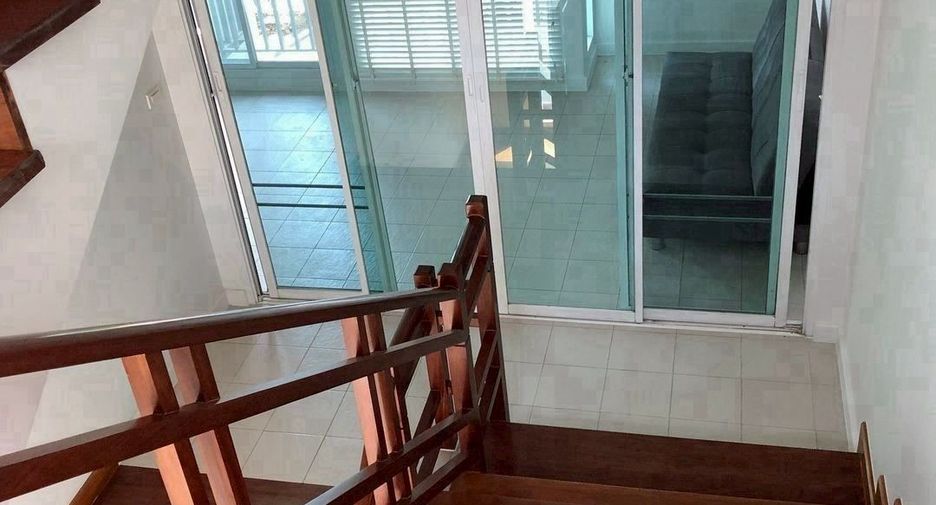 For rent 4 ベッドルーム house in Chom Thong, Bangkok