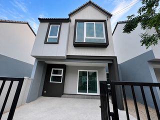 À vendre 4 chambres maison à Bang Phli, Samut Prakan