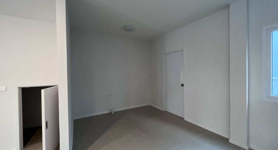 À vendre 4 chambres maison à Bang Phli, Samut Prakan