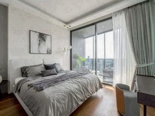 Condo en venta de 2 habitaciones en Khlong Toei, Bangkok