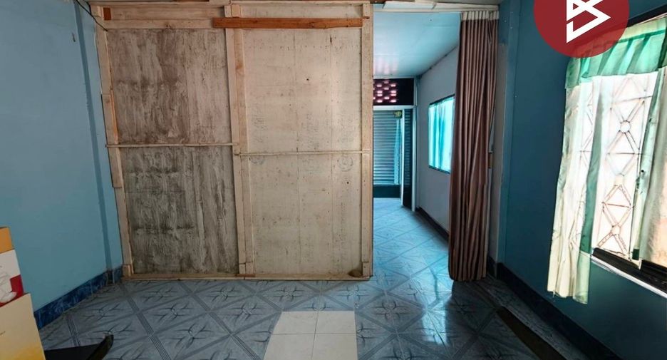 For sale 1 Beds townhouse in Ban Pho, Chachoengsao