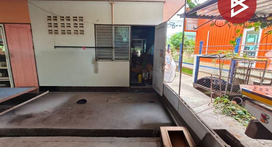 For sale 1 Beds townhouse in Ban Pho, Chachoengsao