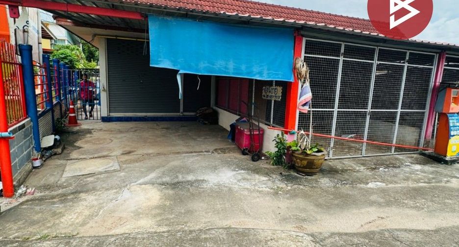 For sale 1 Beds townhouse in Ban Pho, Chachoengsao