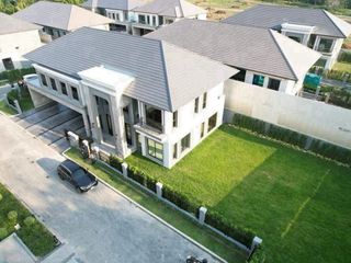 Casa en venta de 5 habitaciones en Khan Na Yao, Bangkok