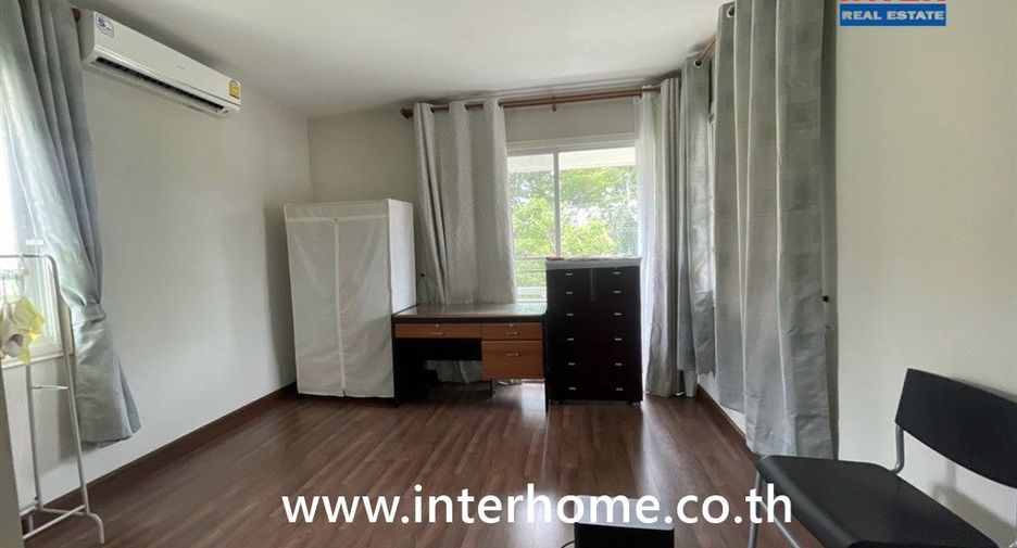 For sale 6 bedrooms house in Lat Krabang, Bangkok