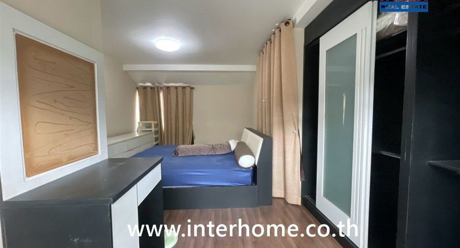 For sale 3 bedrooms house in Lat Krabang, Bangkok