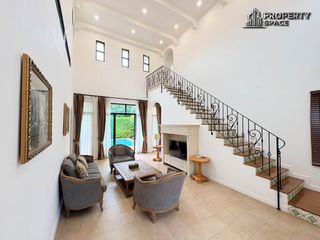 À louer 3 chambres villa à Huay Yai, Pattaya