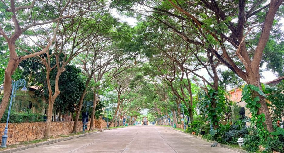 À louer 3 chambres villa à Huay Yai, Pattaya