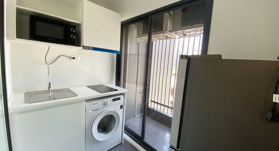 For rent 1 Beds condo in Phra Khanong, Bangkok