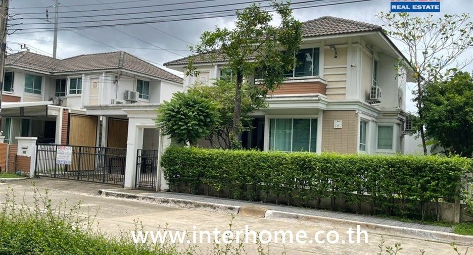 For sale 3 bedrooms house in Lat Krabang, Bangkok