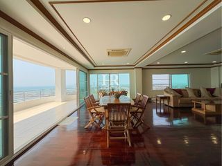 À vendre 4 chambres condo à Na Jomtien, Pattaya