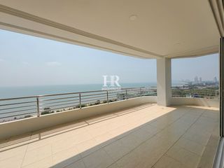 À vendre 4 chambres condo à Na Jomtien, Pattaya