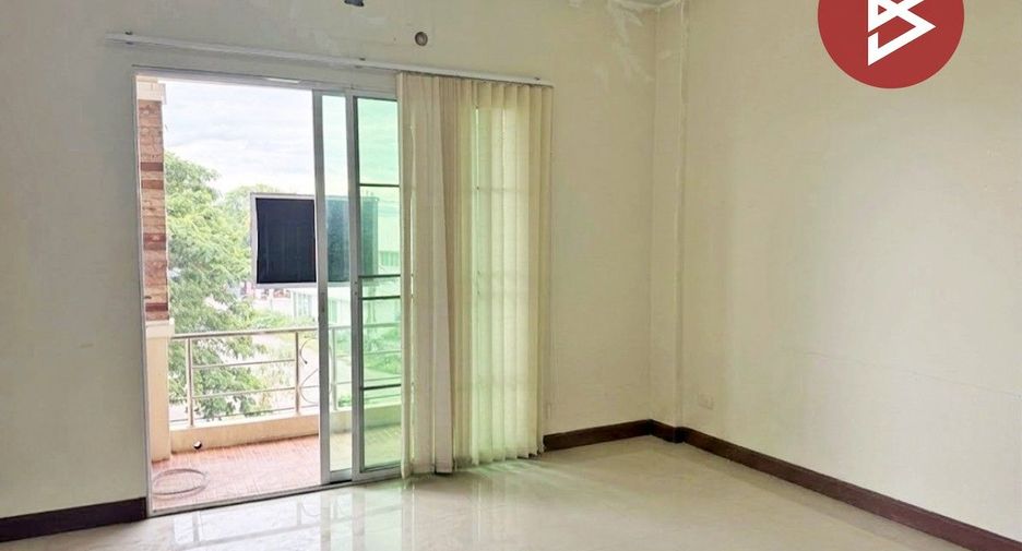 For sale 2 bedrooms retail Space in San Kamphaeng, Chiang Mai