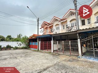 For sale 2 bedrooms townhouse in Nakhon Chai Si, Nakhon Pathom
