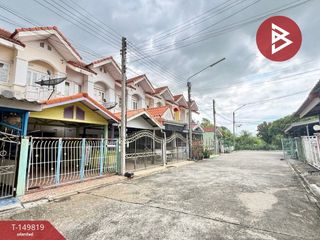 For sale 2 bedrooms townhouse in Nakhon Chai Si, Nakhon Pathom