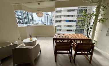 À vendre 4 chambres condo à Watthana, Bangkok