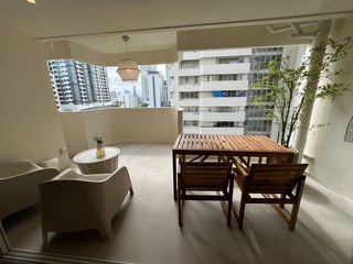 Condo en venta de 4 habitaciones en Watthana, Bangkok