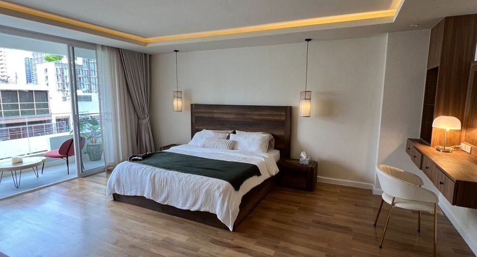 Condo en venta de 4 habitaciones en Watthana, Bangkok