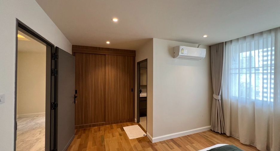 Condo en venta de 4 habitaciones en Watthana, Bangkok