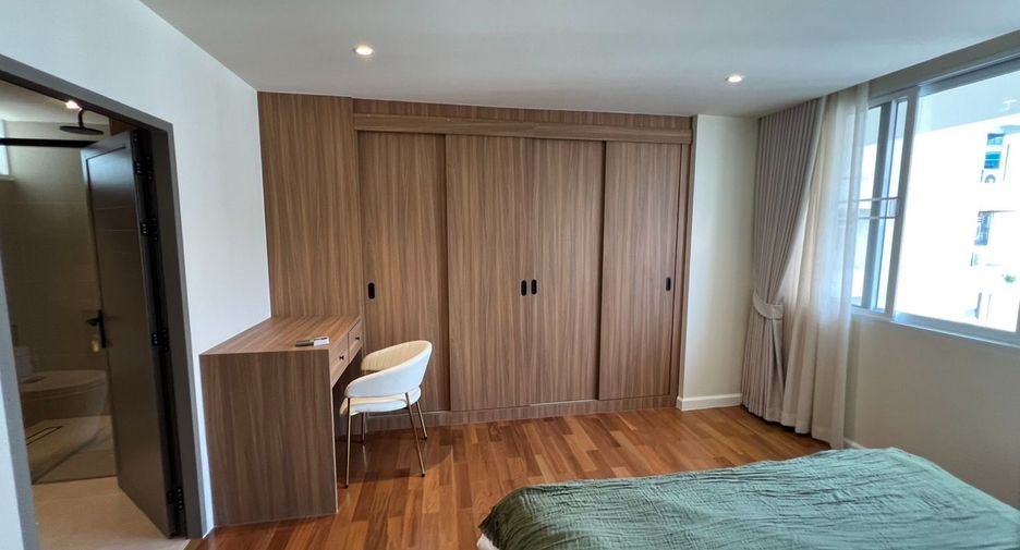 Condo en venta de 4 habitaciones en Watthana, Bangkok