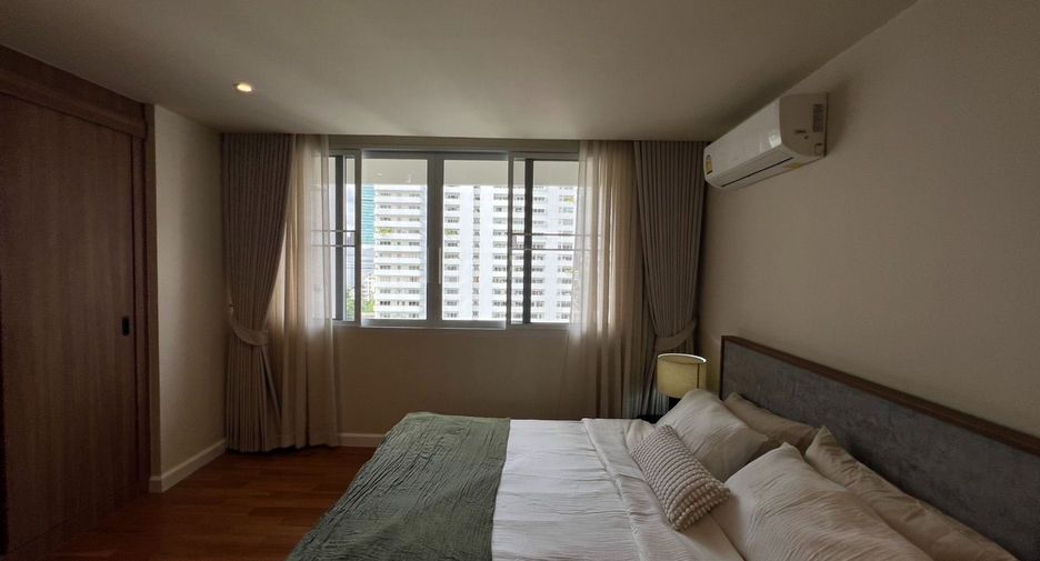 Condo en venta de 4 habitaciones en Watthana, Bangkok