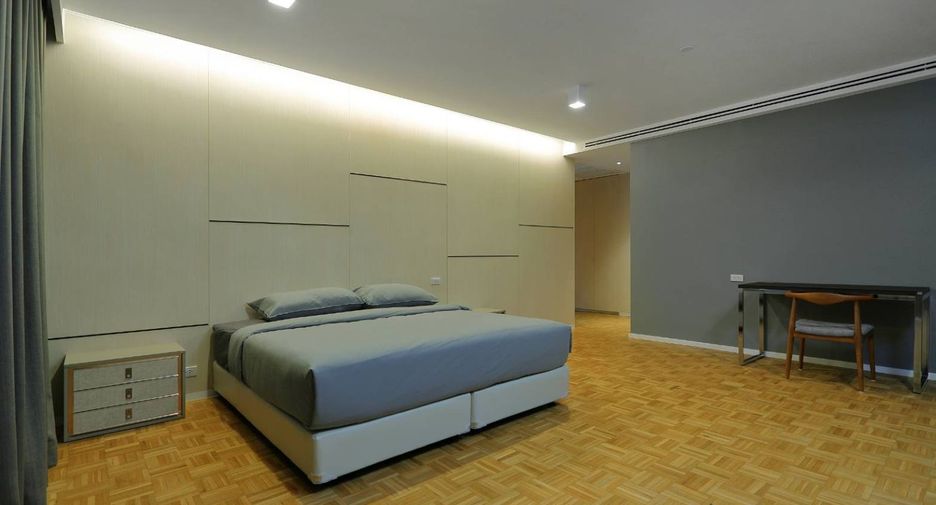 Apartamento con servicios en alquiler de 3 habitaciones en Watthana, Bangkok
