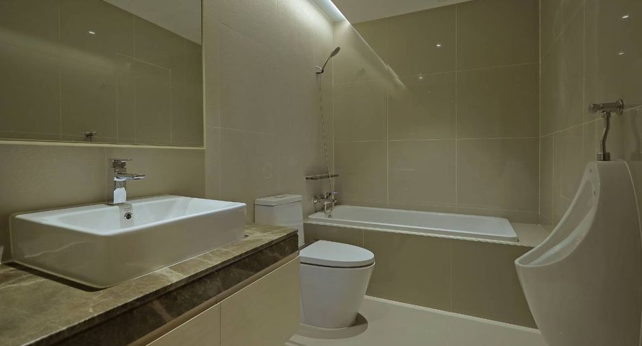 Apartamento con servicios en alquiler de 3 habitaciones en Watthana, Bangkok