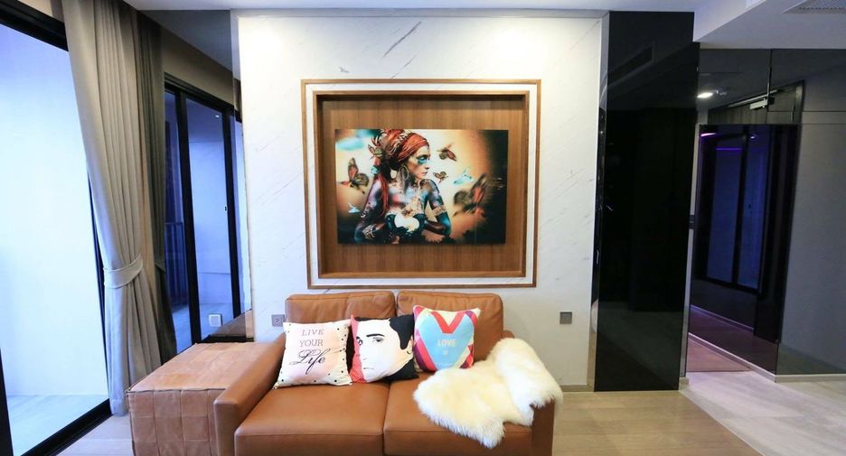 For rent 3 bedrooms condo in Khlong Toei, Bangkok