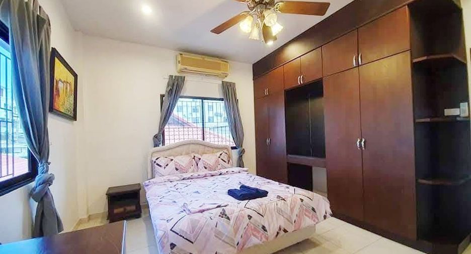 For rent 4 bedrooms villa in Jomtien, Pattaya