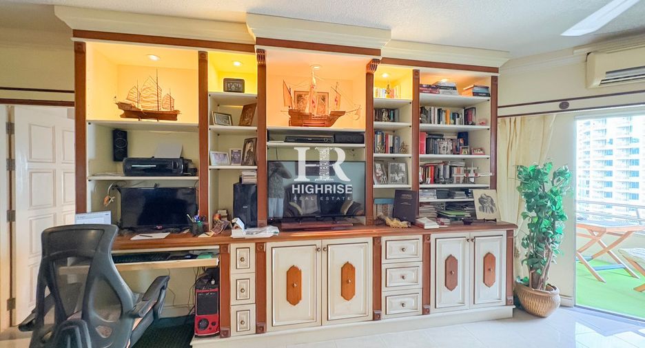 For sale 1 bed condo in Bang Lamung, Chonburi