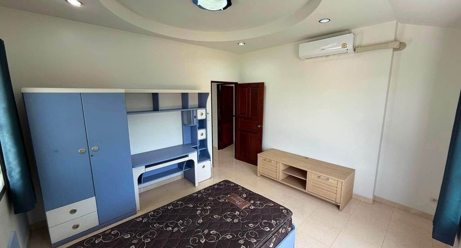 For rent 3 bedrooms house in Bang Lamung, Chonburi