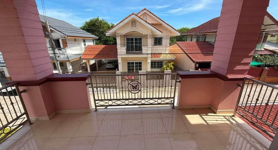For rent 3 bedrooms house in Bang Lamung, Chonburi