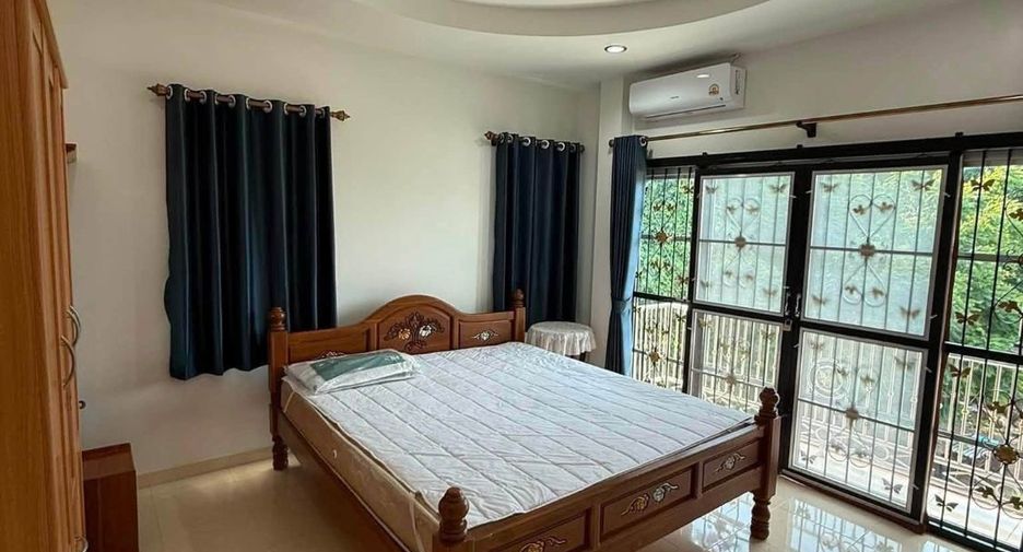 For rent 3 bedrooms house in Bang Lamung, Chonburi