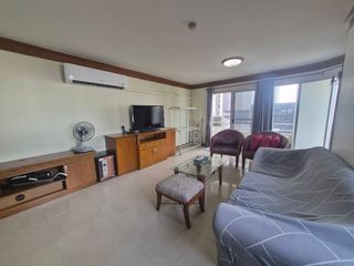 Condo en venta de 2 habitaciones en Si Racha, Chonburi