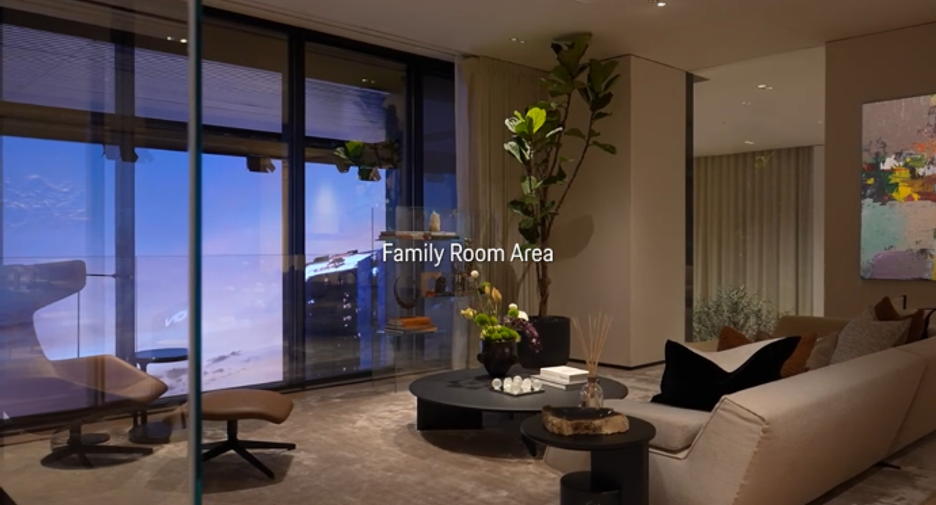 Condo en venta de 4 habitaciones en Khlong Toei, Bangkok