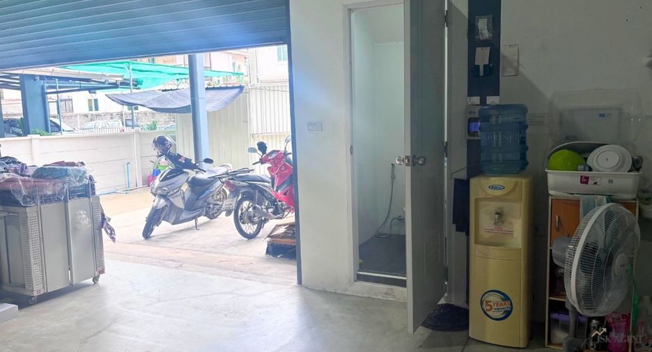 Продажа 4 спальни склад в Bang Bua Thong, Нонтабури