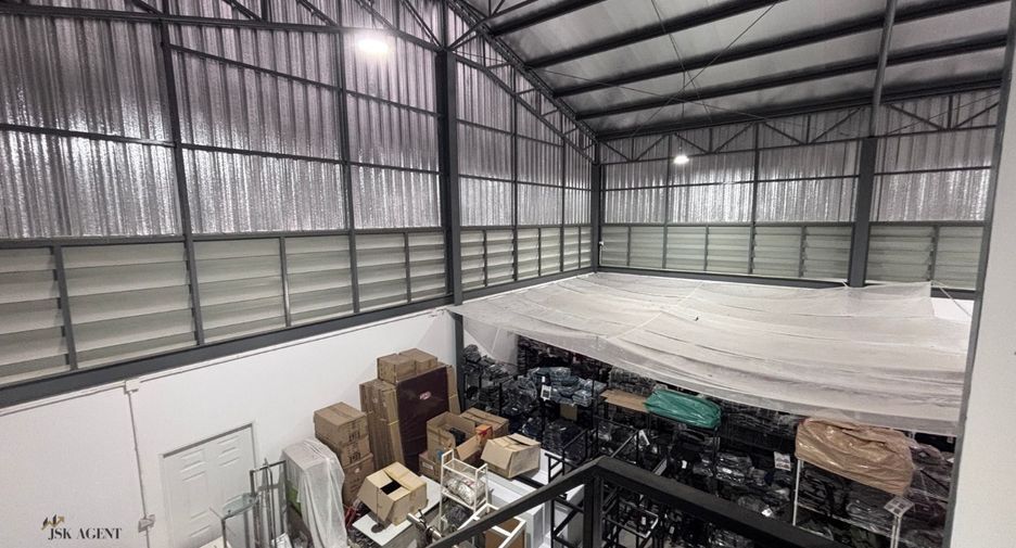 Продажа 4 спальни склад в Bang Bua Thong, Нонтабури