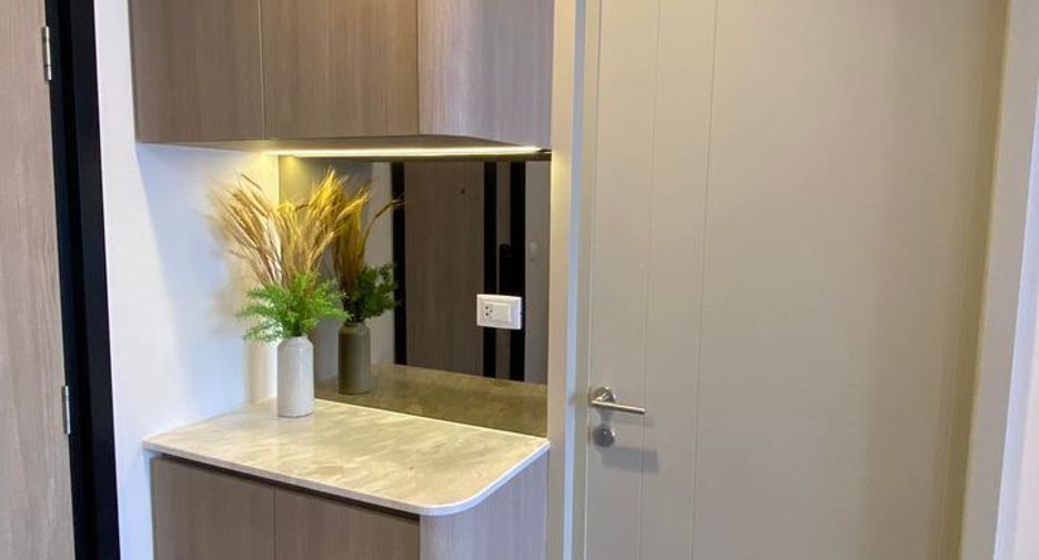 Condo en alquiler de 2 habitaciones en Khlong Toei, Bangkok