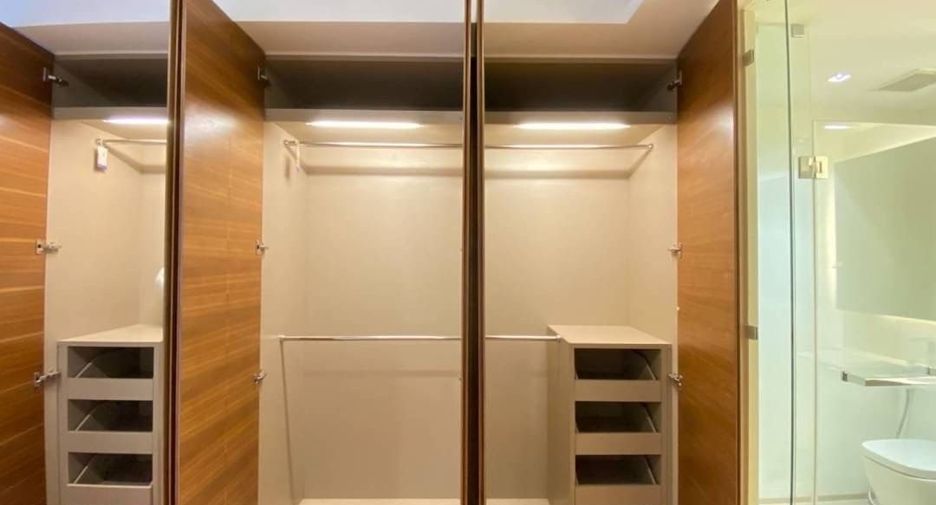 For rent 1 bed condo in Sathon, Bangkok