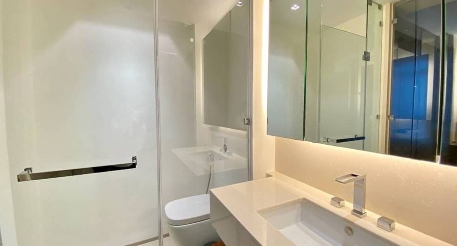 For rent 1 bed condo in Sathon, Bangkok